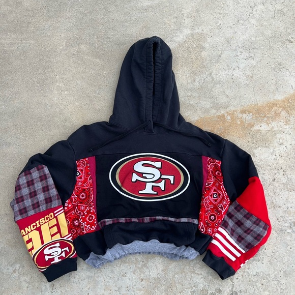 SAN FRANCISCO 49ERS - Picture 11 of 16